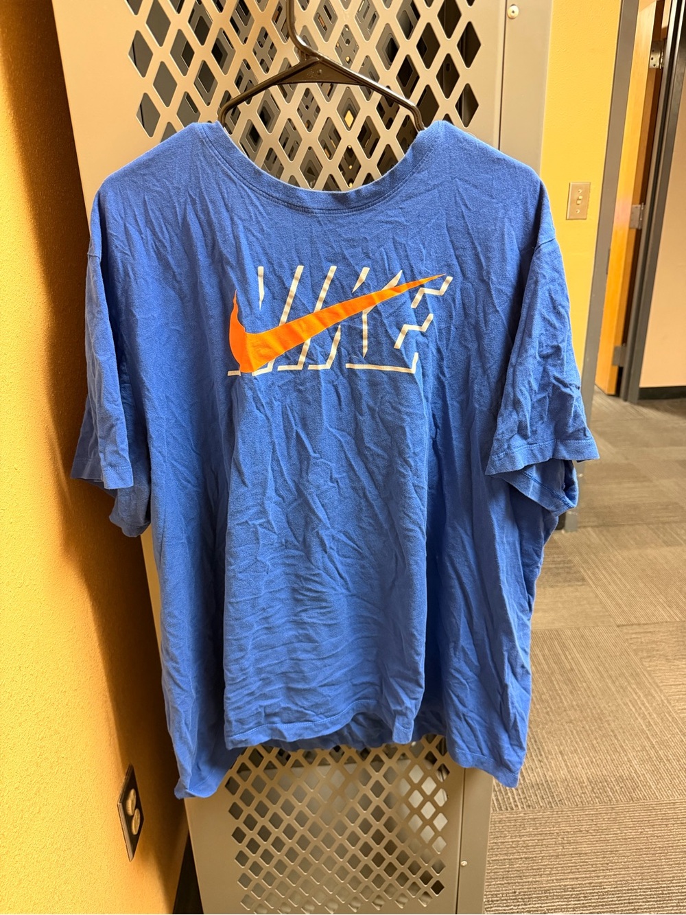 Nike Tee